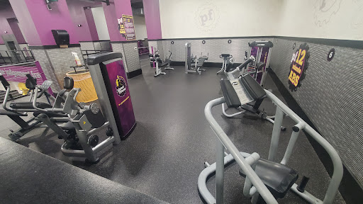 Gym «Planet Fitness», reviews and photos, 125 E Lowry Ln, Lexington, KY 40503, USA