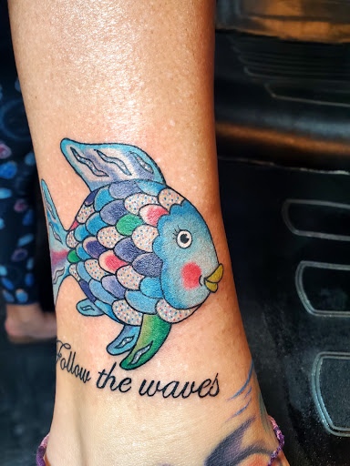 Explore guy side tattoo ideas, creative tattoo ideas in Elmira, available at 5 star tattoos