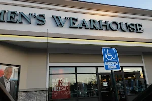 Men's Wearhouse image