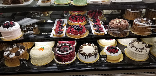 Shopping Mall «Harbour Pointe Shopping Center», reviews and photos, 11706 Mukilteo Speedway, Mukilteo, WA 98275, USA