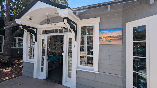 Capitola Seashells, 109 Capitola Ave, Capitola, CA 95010, USA, 