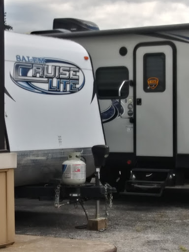 Used Car Dealer «On the Circuit Cars & Trucks», reviews and photos, 1100 E Market St, York, PA 17403, USA