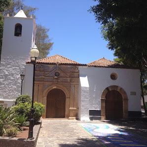 Iglesia de Nuestra Señora de Regla Calle de Regla, 8, 35628 Pájara, Las Palmas, España