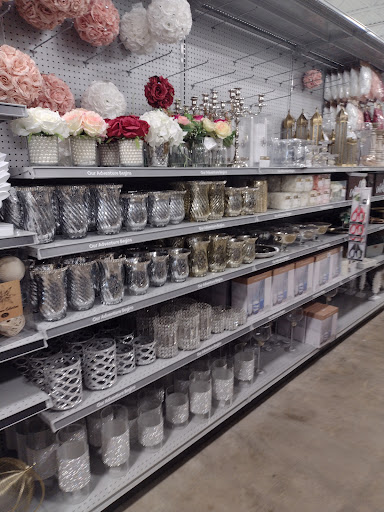 Home Goods Store «At Home», reviews and photos, 301 SouthTowne East Mall Dr, Wichita, KS 67207, USA