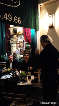 Atmosphère du Restaurant français Heureux comme Alexandre - Saint Michel à Paris - n°9
