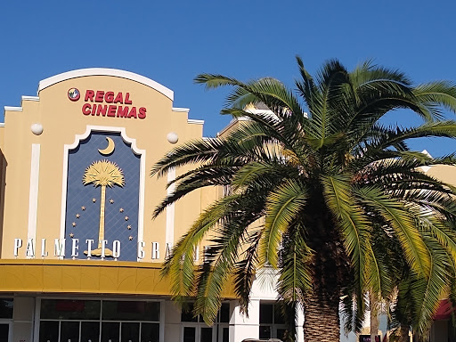 Shopping Mall «Mount Pleasant Towne Centre», reviews and photos, 1218 Belk Dr, Mt Pleasant, SC 29464, USA