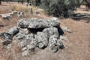 Dolmen Gurgulante image