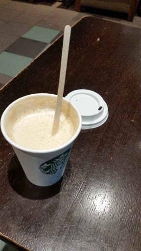Coffee Shop «Starbucks», reviews and photos, 1560 E Golf Rd, Schaumburg, IL 60173, USA