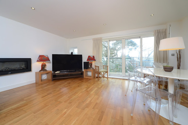 Reviews of Avenue Estates in Bournemouth - Real estate agency
