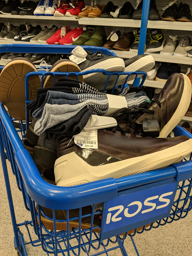 Clothing Store «Ross Dress for Less», reviews and photos, 2150 Southgate Rd, Colorado Springs, CO 80906, USA