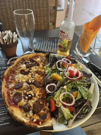 Pizza du Pizzeria LOU JAS à Roquebrune-sur-Argens - n°15