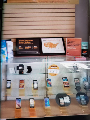 Cell Phone Store «Wireless Toyz North Miami | iPhone Repair 33161», reviews and photos, 995 NE 135th St, North Miami, FL 33161, USA