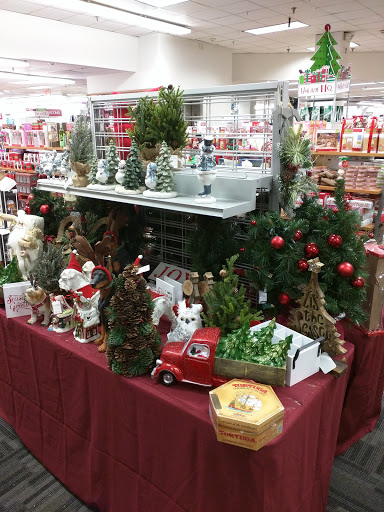 Clothing Store «Burlington Coat Factory», reviews and photos, 365 Rockaway Turnpike #290, Lawrence, NY 11559, USA