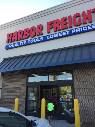 Hardware Store «Harbor Freight Tools», reviews and photos, 10765 Magnolia Ave #100, Riverside, CA 92505, USA