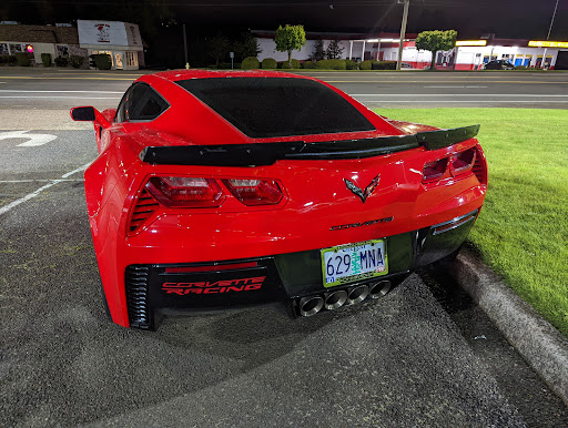 Pizza Restaurant «Flying Pie Pizzeria», reviews and photos, 16691 SE McLoughlin Blvd, Milwaukie, OR 97267, USA