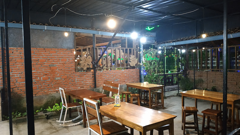Daoen Bamboe Resto & Cafe