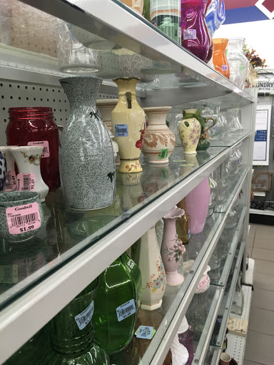 Thrift Store «Marshfield Goodwill Retail Store & Training Center», reviews and photos