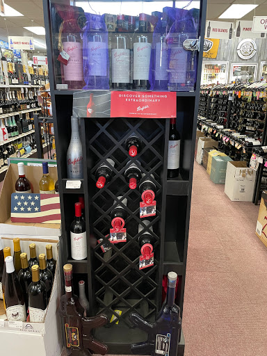 Liquor Store «Five Corners Wine & Spirits», reviews and photos, 192 Windsorville Rd, Ellington, CT 06029, USA