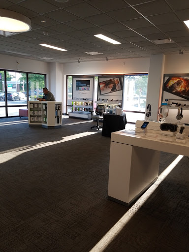 Cell Phone Store «AT&T», reviews and photos, 916 Loganville Hwy #142, Bethlehem, GA 30620, USA