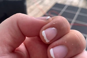 Lena's Nails Salon image