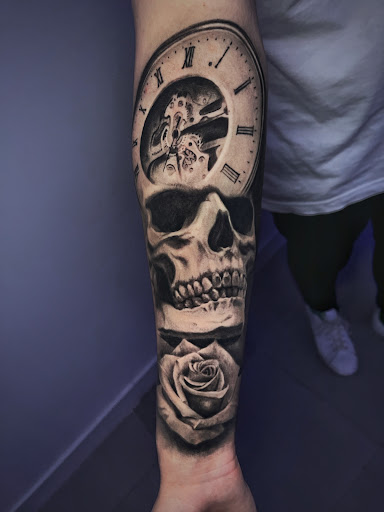 Mono loco tattoo
