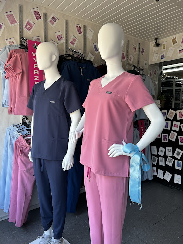 NaMedycyne Shop - Medyczne książki, odzież, obuwie, akcesoria - Sklep obuwniczy