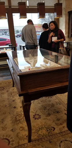 Jewelry Store «James Avery Jewelry», reviews and photos, 5535 W Loop 1604 N #111, San Antonio, TX 78253, USA