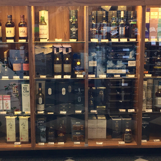 Liquor Store «Blanchards - Allston», reviews and photos, 103 Harvard Ave, Allston, MA 02134, USA