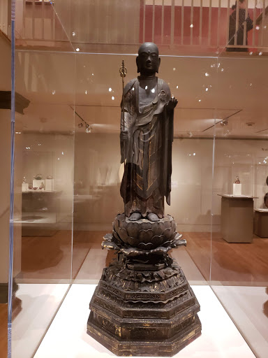 Clothing Store «Peabody Essex Museum Shop», reviews and photos, 161 Essex St, Salem, MA 01970, USA