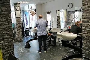 Camacho Friseursalon image