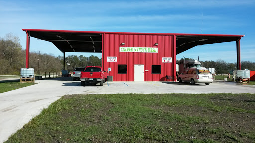 Cooper's Truck Wash in Port Allen