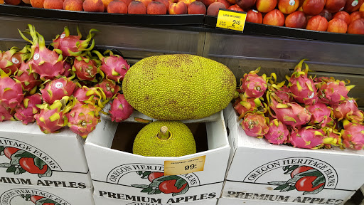 Grocery Store «Safeway», reviews and photos, 1755 Pacific Hwy W, Junction City, OR 97448, USA