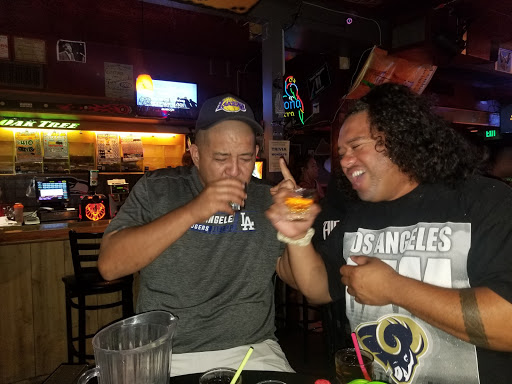 Cocktail Bar «Oaktree Food & Drink Company», reviews and photos, 8011 Steilacoom Blvd SW, Lakewood, WA 98498, USA