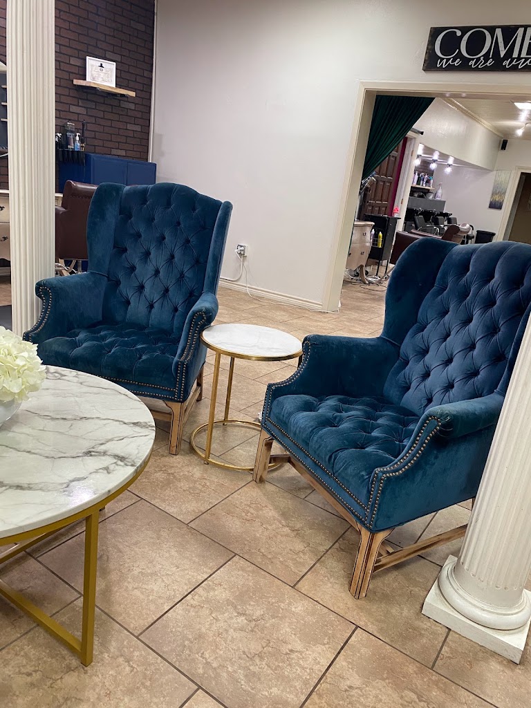 Halo Salon & Spa 79605