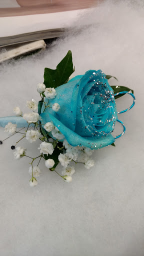 Florist «Country Flower Shop», reviews and photos, 3101 E Layton Ave, Cudahy, WI 53110, USA