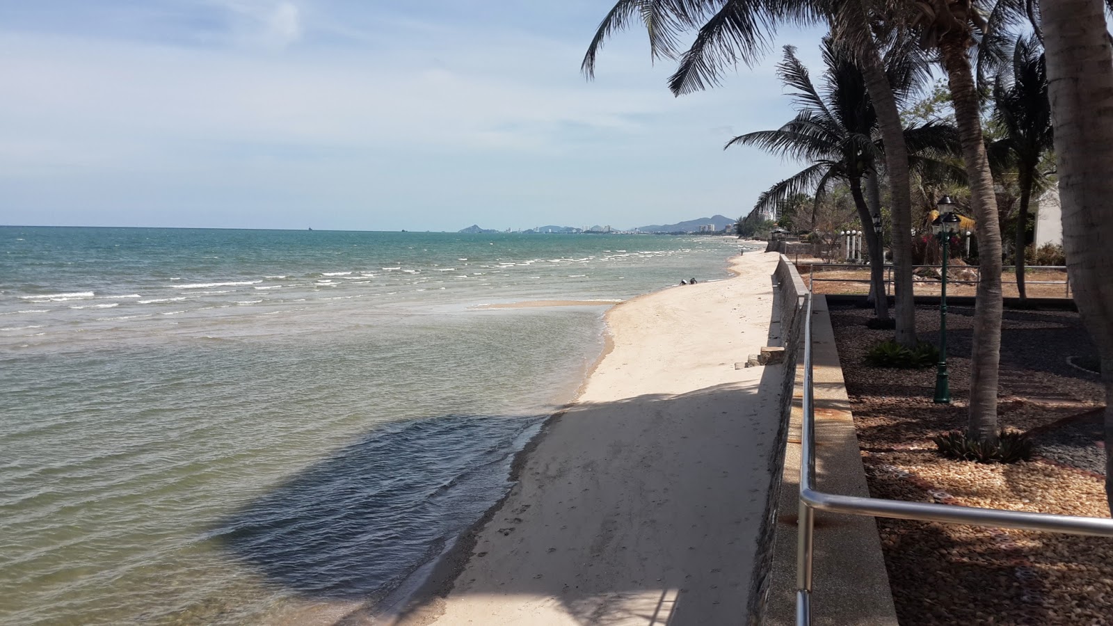 Fotografija Hua Hin Dusit Beach delno hotelsko območje