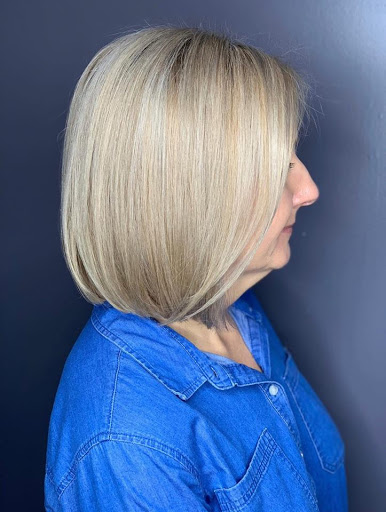 Hair Salon «Bella Bronze Hair Salon and Tanning Studio», reviews and photos, 1486 N Portage Path, Akron, OH 44313, USA