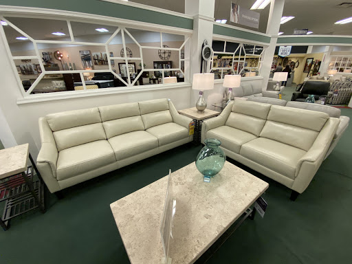 Furniture Store «Raymour & Flanigan Furniture and Mattress Store», reviews and photos, 2100 NJ-38, Cherry Hill, NJ 08002, USA