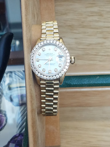 Pawn Shop «EZ Pawn Corp», reviews and photos, 45-21 Queens Blvd, Sunnyside, NY 11104, USA