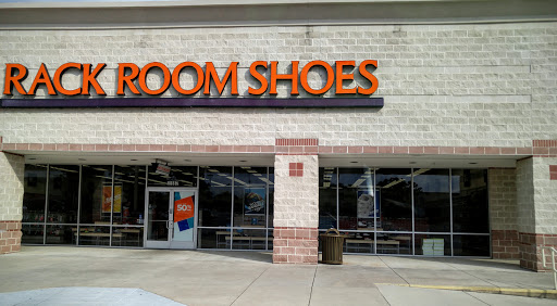 Rack Room Shoes, 11667 Bandera Rd, San Antonio, TX 78250, USA, 