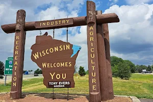 Welcome to Wisconsin Sign image