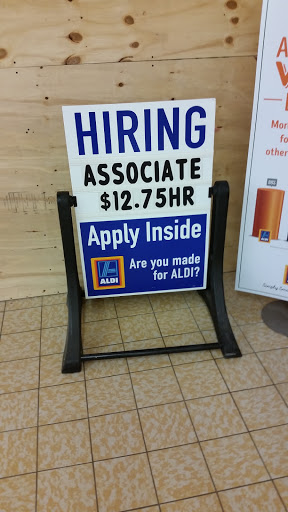 Supermarket «ALDI», reviews and photos, 2640 Berlin Turnpike, Newington, CT 06111, USA