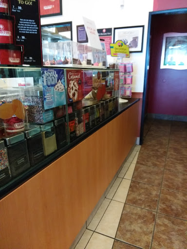 Ice Cream Shop «Cold Stone Creamery», reviews and photos, 1718 Hill Rd N #107, Pickerington, OH 43147, USA