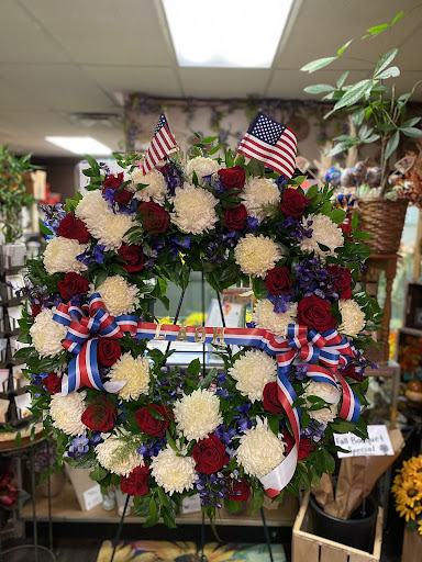 Florist «Country Village Florist and Gifts, Inc.», reviews and photos, 212 E Main St, East Islip, NY 11730, USA
