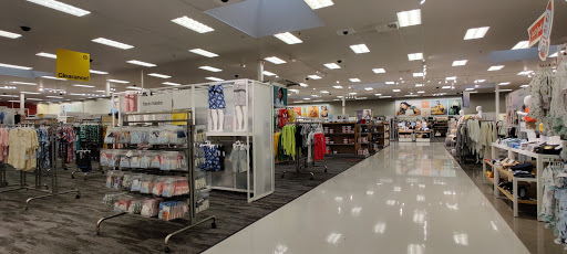 Department Store «Target», reviews and photos, 975 Co Rd E East, Vadnais Heights, MN 55127, USA