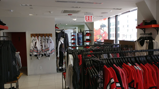Sportswear Store «Blackhawks Store», reviews and photos, 333 N Michigan Ave, Chicago, IL 60601, USA
