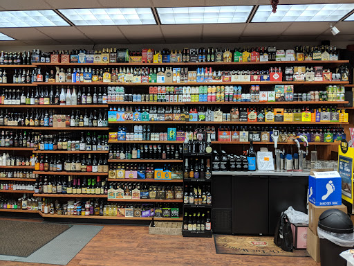 Wine Store «1 West Dupont Circle Wines and Liquors», reviews and photos, 2012 P St NW, Washington, DC 20036, USA