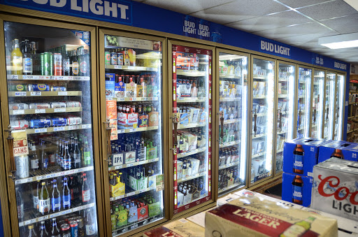 Liquor Store «Point Package Liquors», reviews and photos, 3030 E 10th St, Jeffersonville, IN 47130, USA