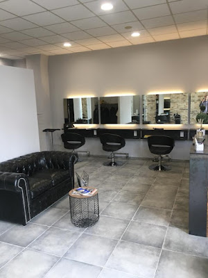 Jack Holt - Les Ateliers Coiffure à Neuville-sur-Saône