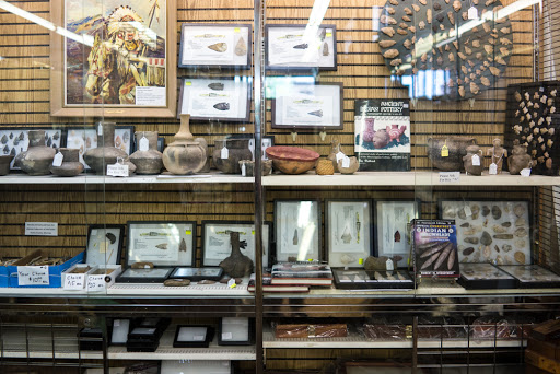 Antique Store «Downtown Antiques Mall», reviews and photos, 1 Court Square, West Plains, MO 65775, USA